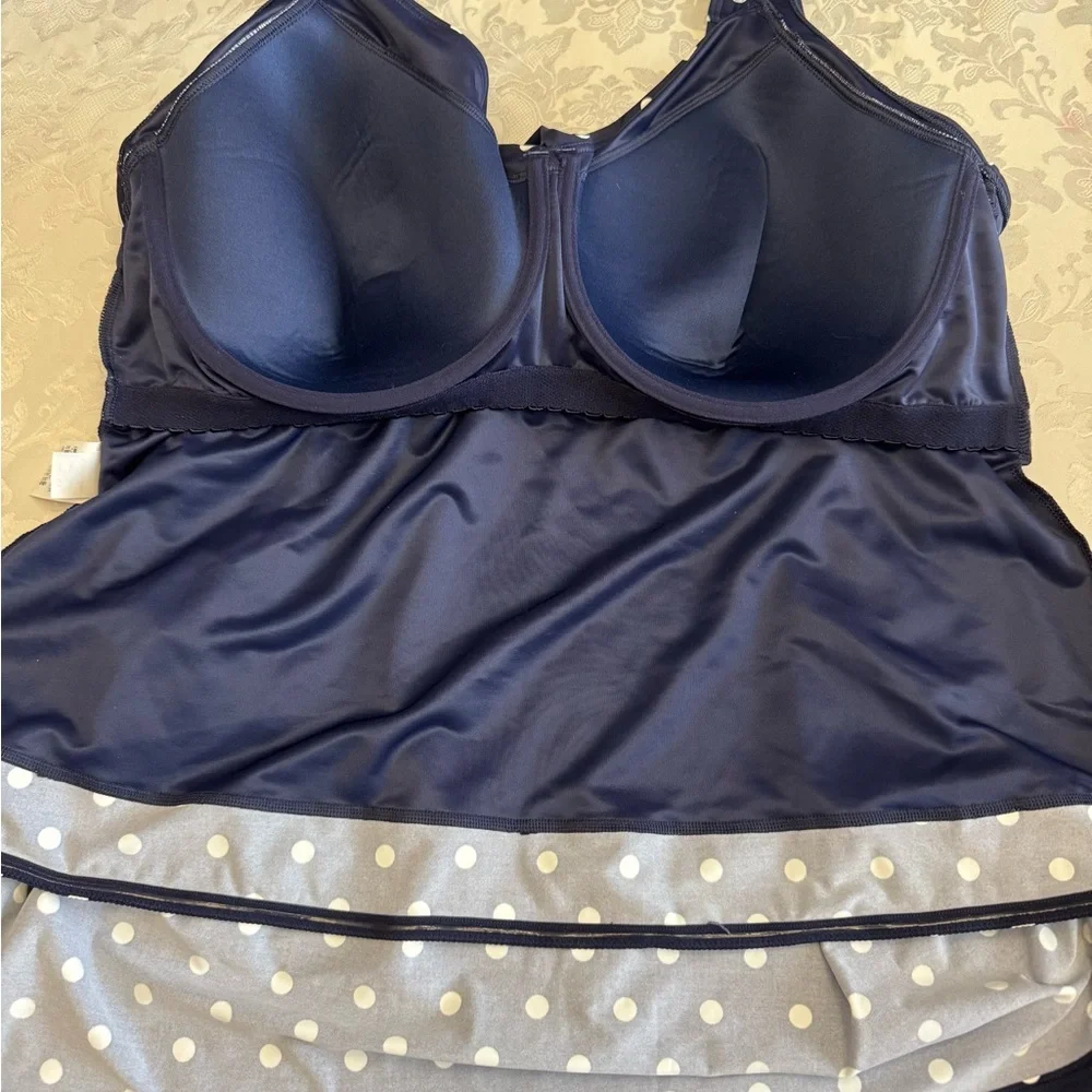 Lands’ End Sz 26W‎ Tummy Control UW Wrap Tankini Swimsuit Top Blue Polka Dot